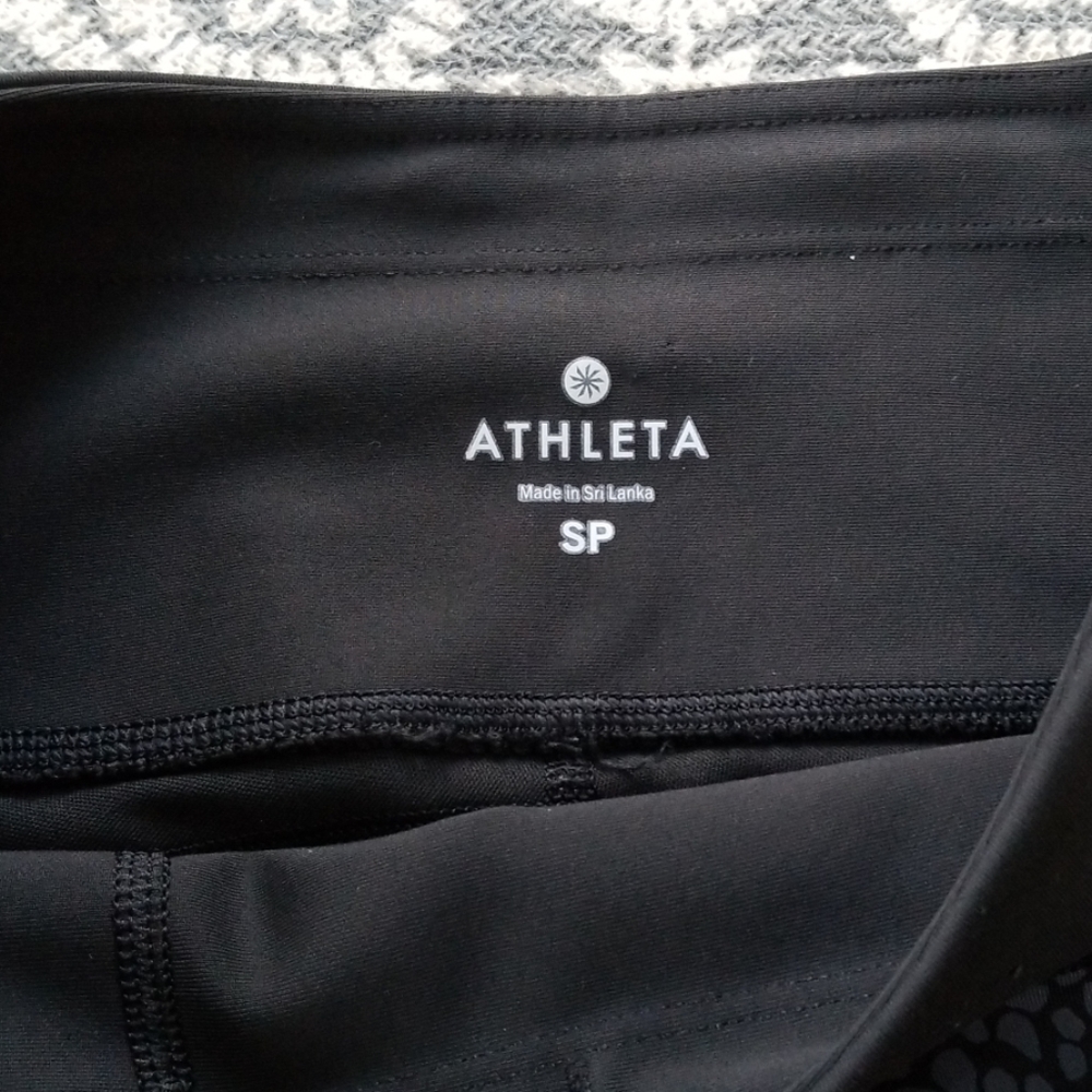 Athleta Capris - image 3